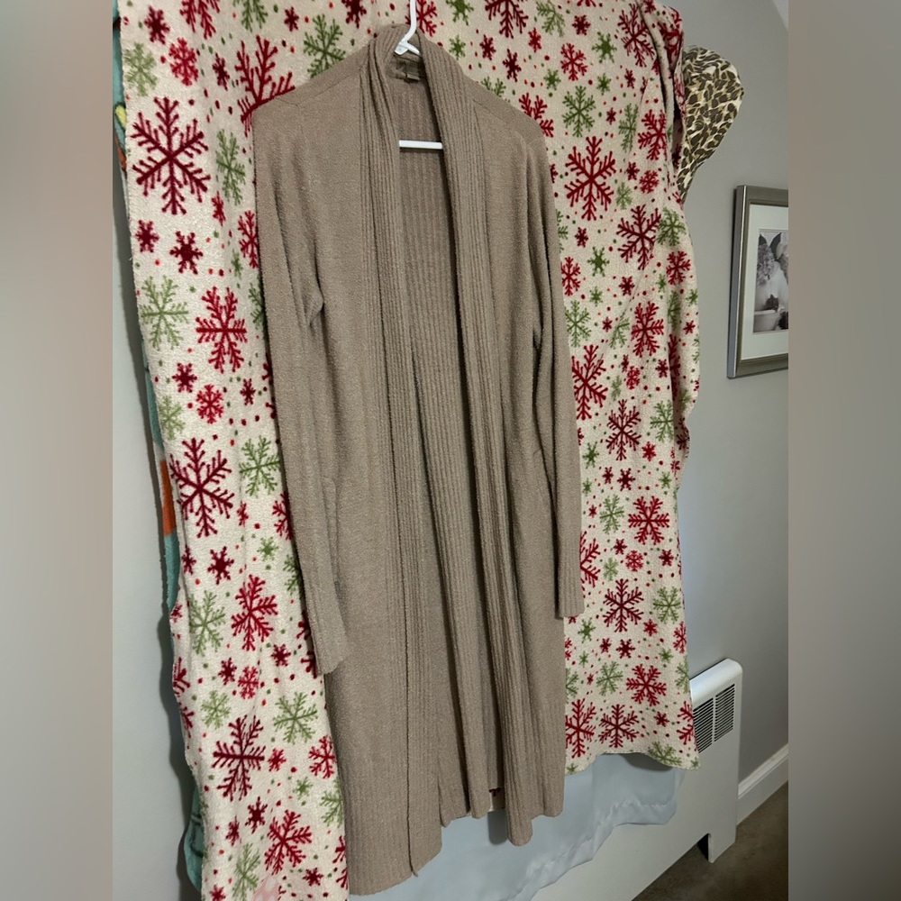 Barefoot dreams cardigan
